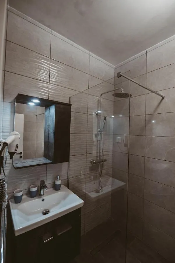 Lovely, Central 2Br Home, Just Off St Julians W/Ac By 360 Estates Is-Swieqi 0*,  Malta