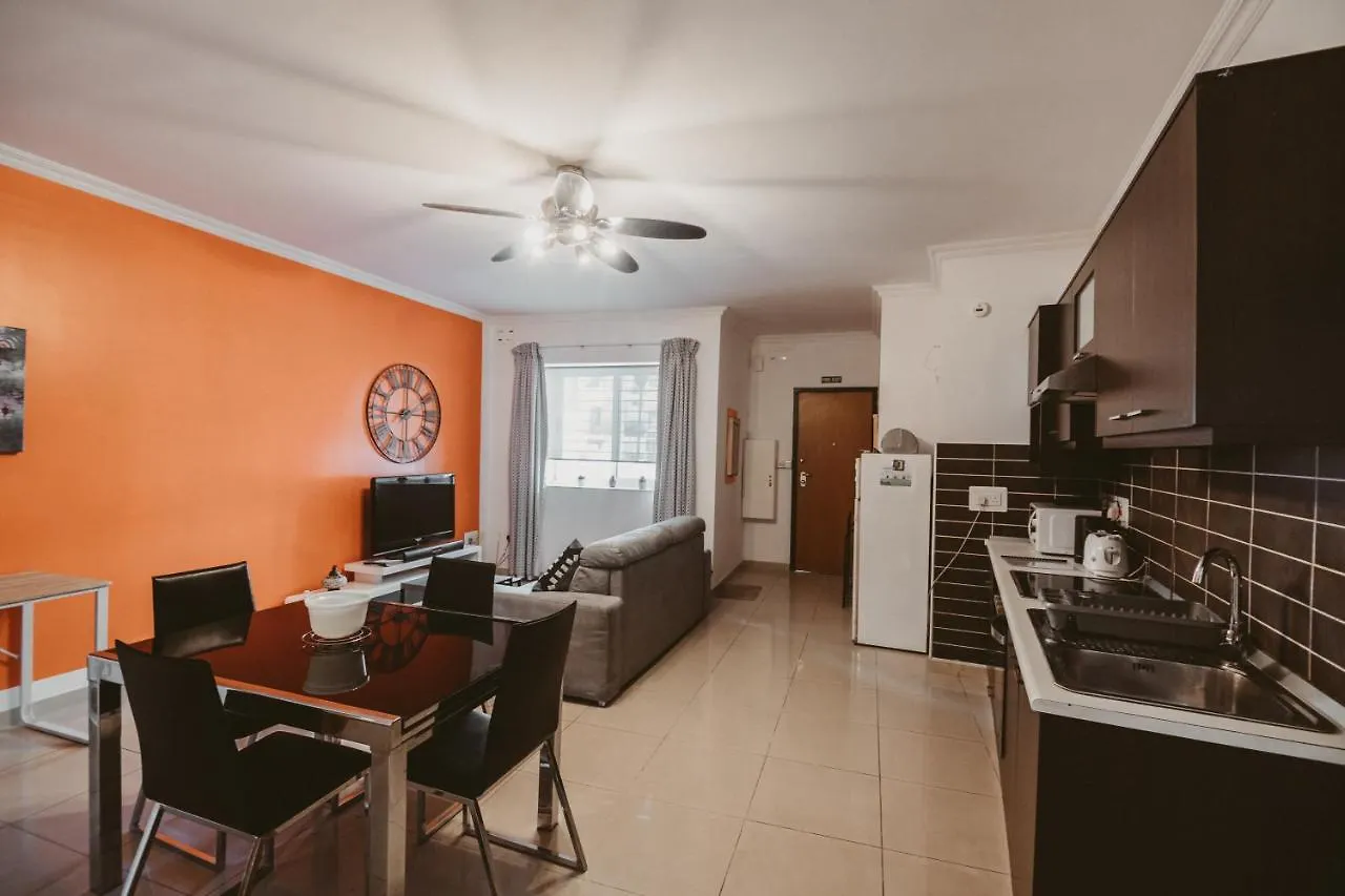 Lovely, Central 2Br Home, Just Off St Julians W/Ac By 360 Estates Is-Swieqi Apartment