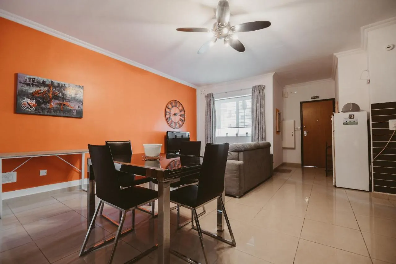Apartment Lovely, Central 2Br Home, Just Off St Julians W/Ac By 360 Estates Is-Swieqi Malta